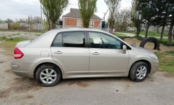 Аренда авто а Alpha Car Nissan Tiida Аренда авто а Alpha Car Nissan Tiida