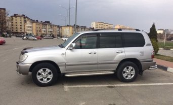 Аренда авто а Alpha Car Toyota LandCruiser 100 Аренда авто а Alpha Car Toyota LandCruiser 100