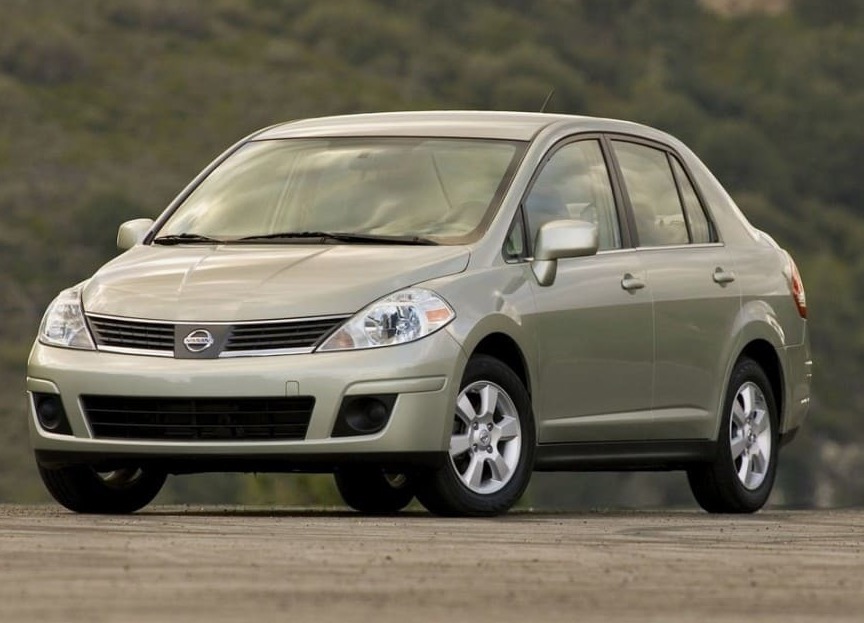 Аренда авто а Alpha Car Nissan Tiida Аренда авто а Alpha Car Nissan Tiida