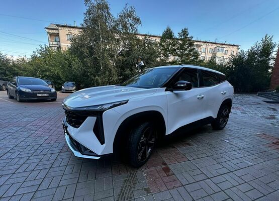 Аренда авто а Alpha Car Geely Atlas 2024