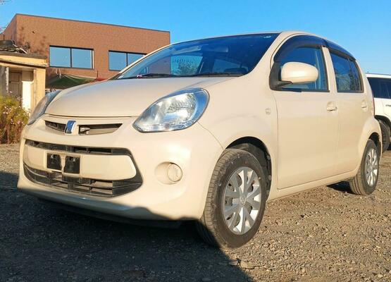 Аренда авто а Alpha Car Toyota Passo Аренда авто а Alpha Car Toyota Passo