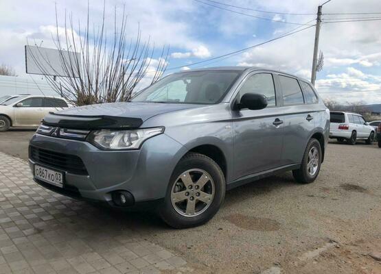 Аренда авто а Alpha Car Mitsubishi Outlander 2014 Аренда авто а Alpha Car Mitsubishi Outlander 2014