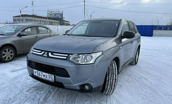 Аренда авто а Alpha Car Mitsubishi outlander 2014