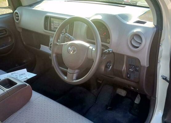 Аренда авто а Alpha Car Toyota Passo Аренда авто а Alpha Car Toyota Passo